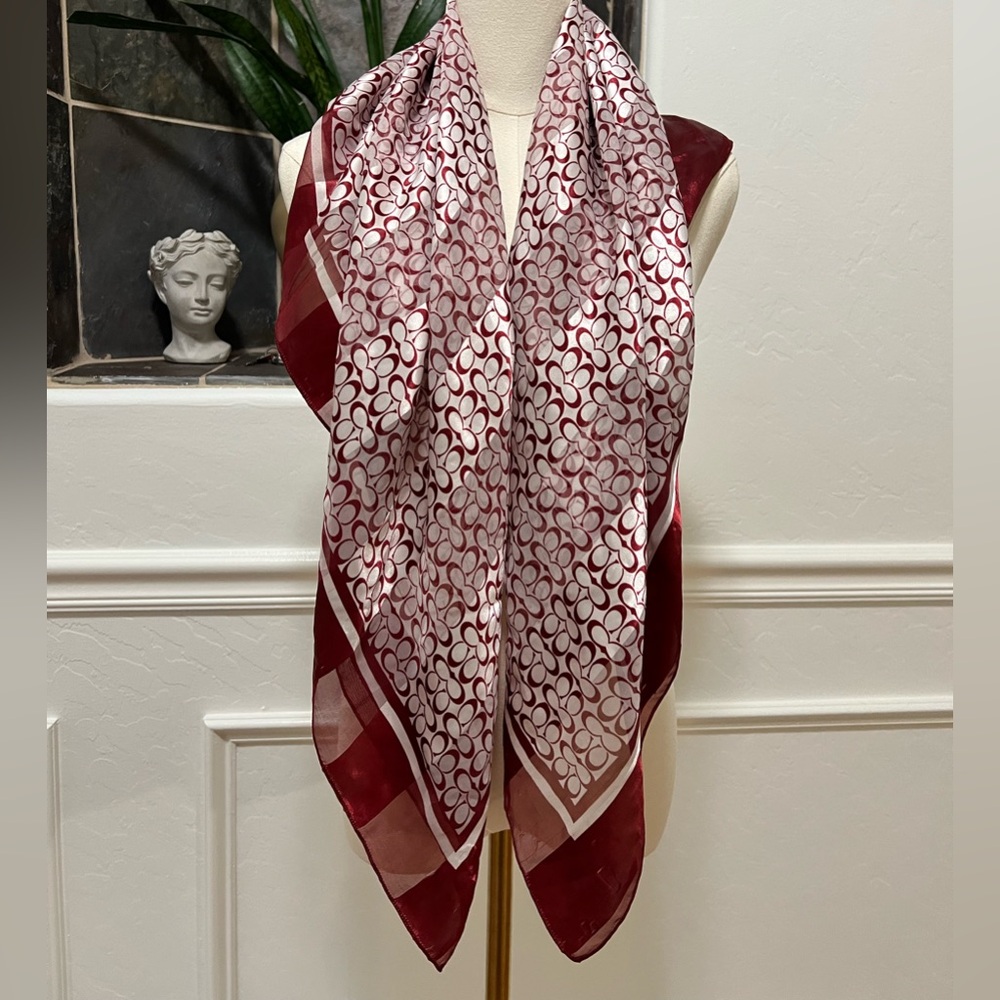 Coach Monogram Large Scarf - Picture 6 of 14